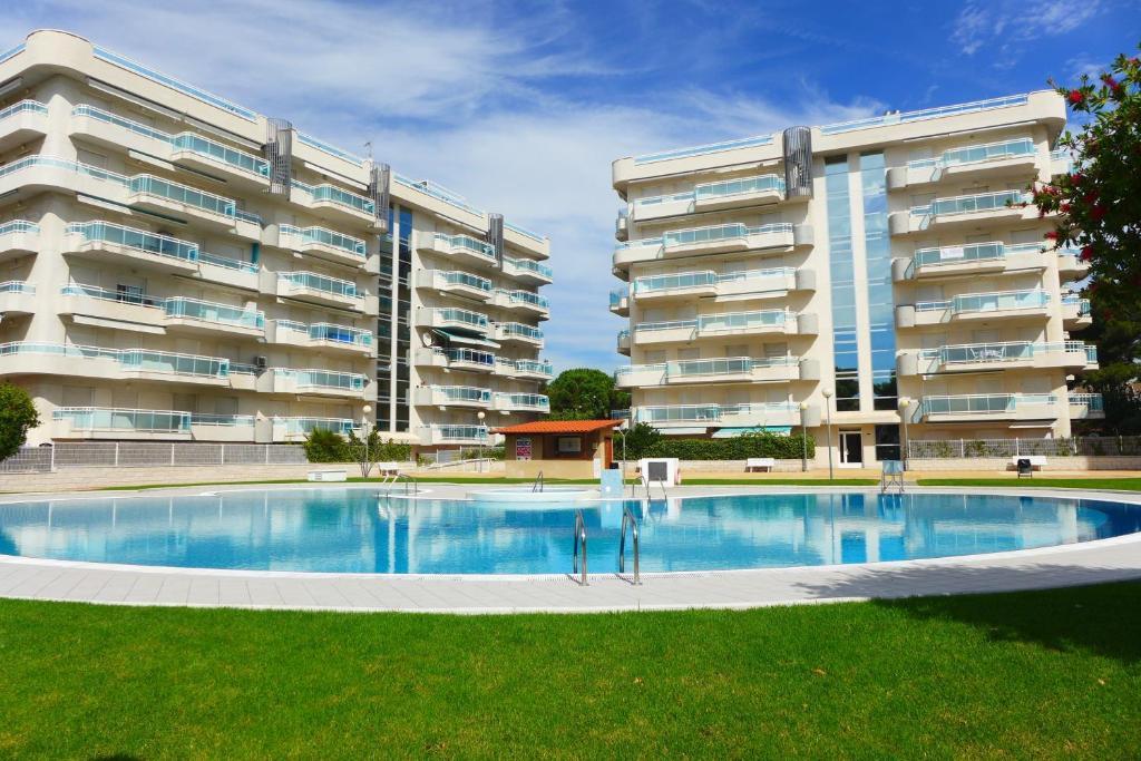 Rentalmar Families Larimar Salou Eksteriør billede